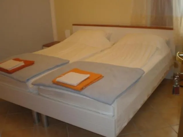Guest house Room In Susak With Air Conditioning, W-Lan Croatia