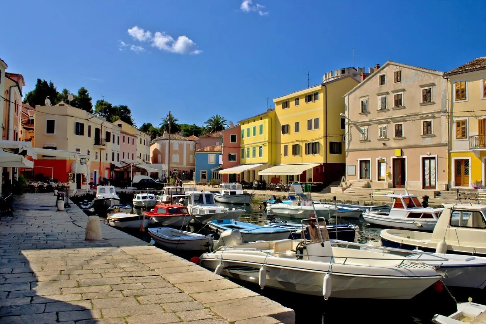 Room In Susak With Air Conditioning, W-Lan Croatia
